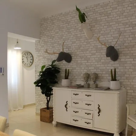 Lola's Apartment *