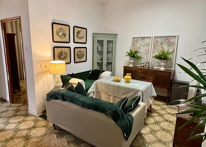 Lola's Апартаменты *